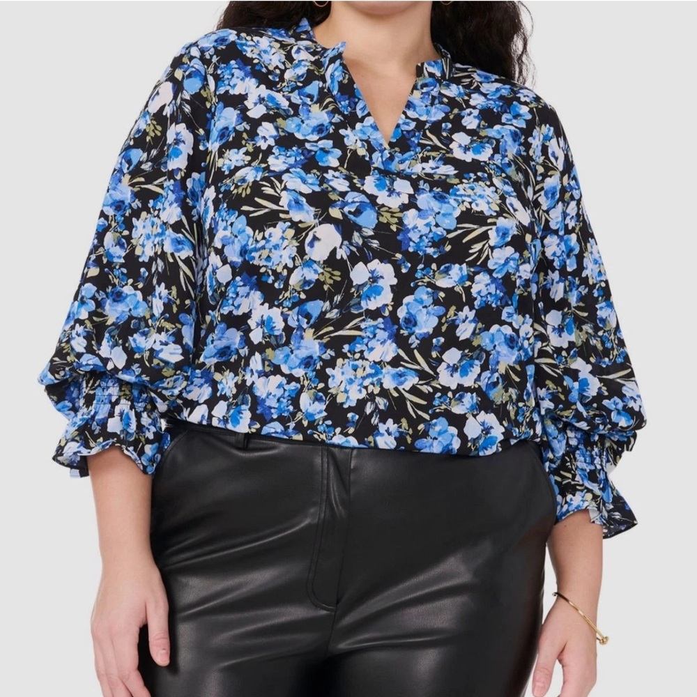 Vince Camuto Women's Plus Size Floral Print V-Neck Top Blouse Royal Azure 3X